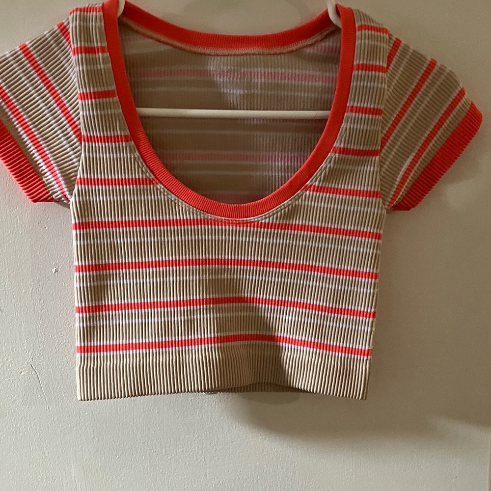 Aeropostale Red and Tan Striped Crop Top